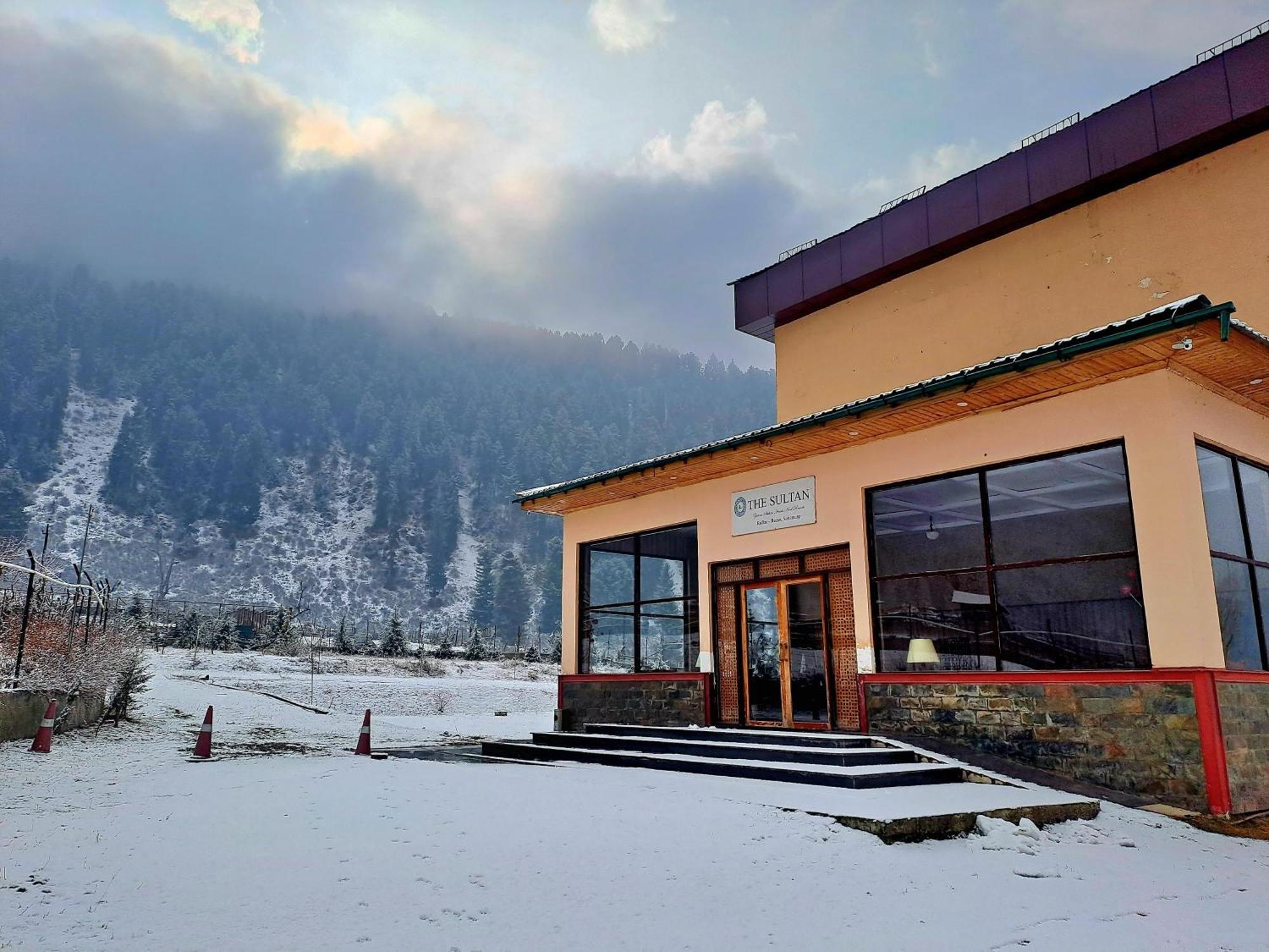 The Sultan Resort Kulan Exteriér fotografie